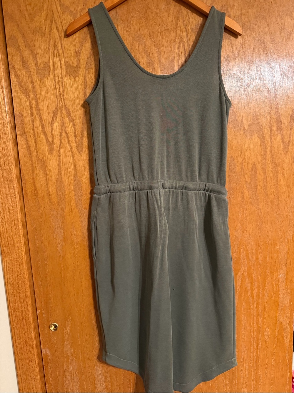 Soma Olive Green Sleeveless Midi Dress